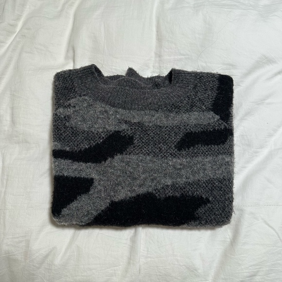 Nordstrom black and grey sweater - Picture 3 of 3